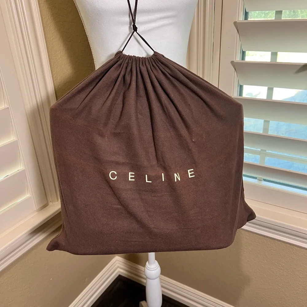 👜AUTHENTIC👜 Celine Macadam Vintage Monogram Tote with Gold Detail - Picture 14 of 16